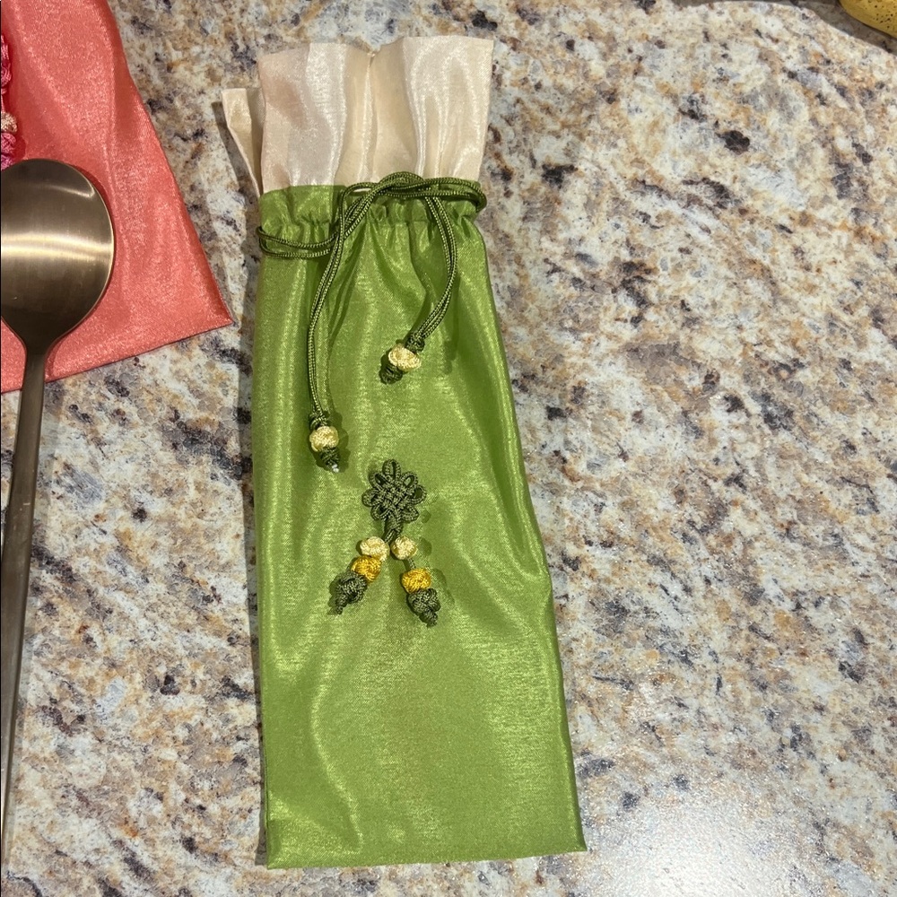 Authentic Korean Bronzeware Chopsticks and Spoons Hanyang Bang Ja Like new - Picture 3 of 7